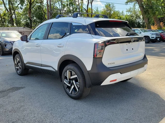 Nuevos NISSAN KICKS à Estados chez autogozo
