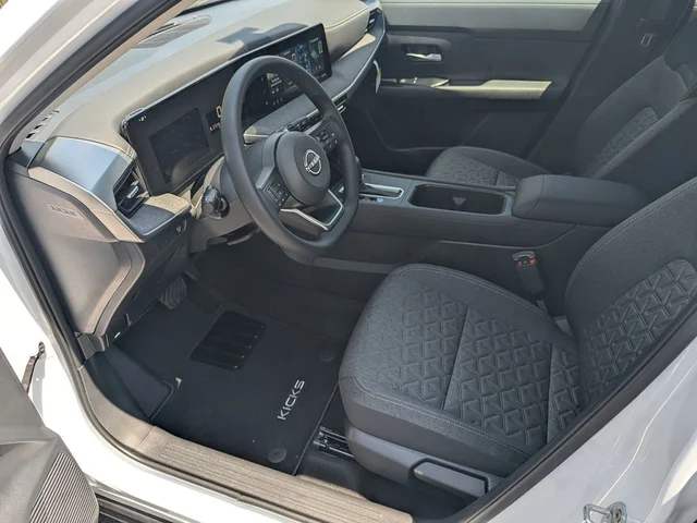 Nuevos NISSAN KICKS à Estados chez autogozo