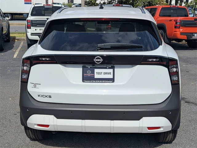 Nuevos NISSAN KICKS à Kennesaw, chez Town Center Nissan