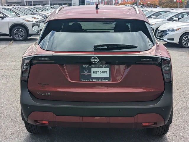 Nuevos NISSAN KICKS à Kennesaw, chez Town Center Nissan