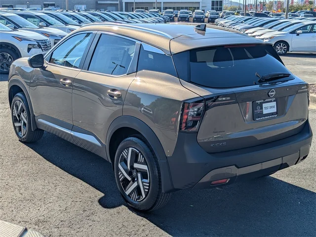 Nuevos NISSAN KICKS à Kennesaw, chez Town Center Nissan