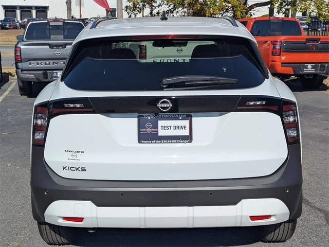Nuevos NISSAN KICKS à Kennesaw, chez Town Center Nissan