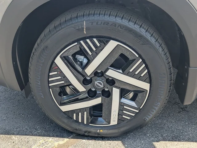 Nuevos NISSAN KICKS à Estados chez autogozo