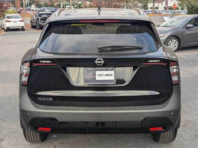 Nuevos NISSAN KICKS à Kennesaw, chez Town Center Nissan