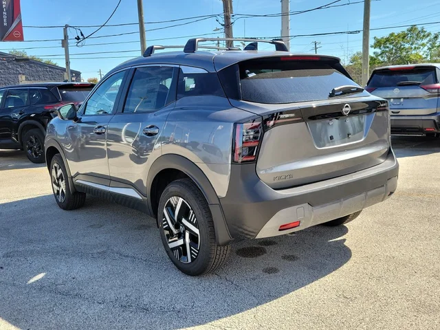 Nuevos NISSAN KICKS à Estados chez autogozo