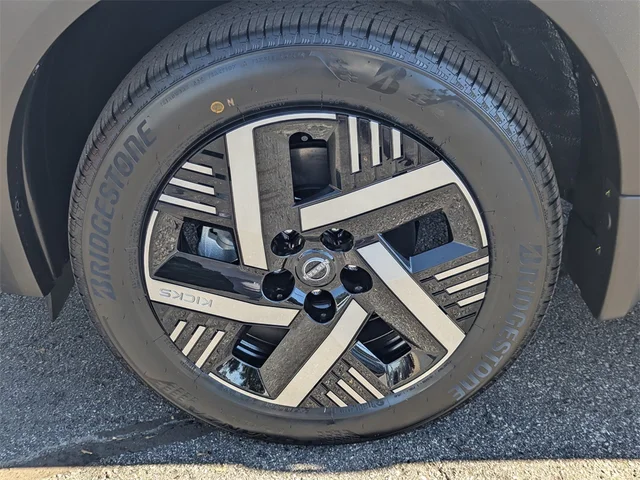 Nuevos NISSAN KICKS à Kennesaw, chez Town Center Nissan