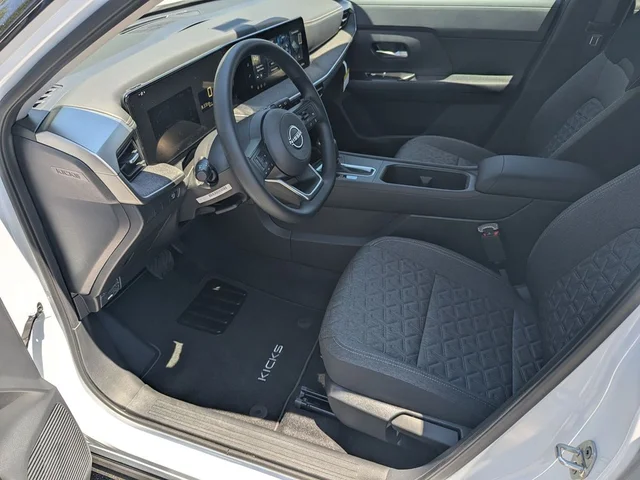 Nuevos NISSAN KICKS à Estados chez autogozo