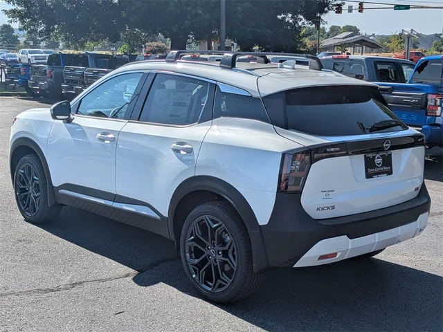 Nuevos NISSAN KICKS à Kennesaw, chez Town Center Nissan