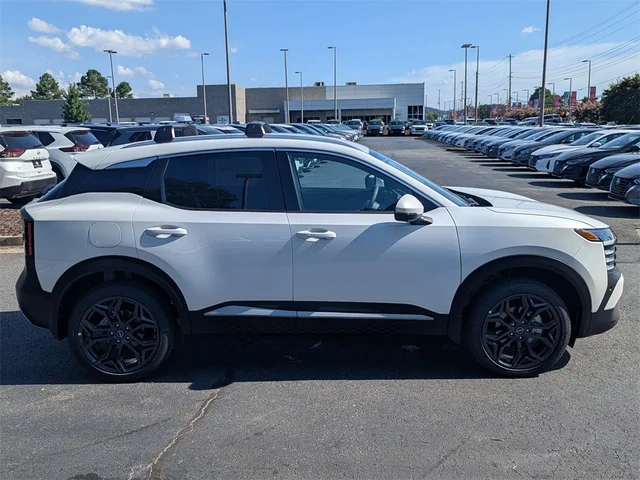 Nuevos NISSAN KICKS à Kennesaw, chez Town Center Nissan