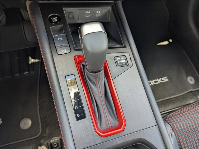 Nuevos NISSAN KICKS à Kennesaw, chez Town Center Nissan
