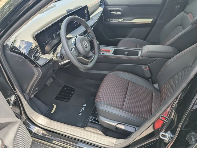 Nuevos NISSAN KICKS à Estados chez autogozo