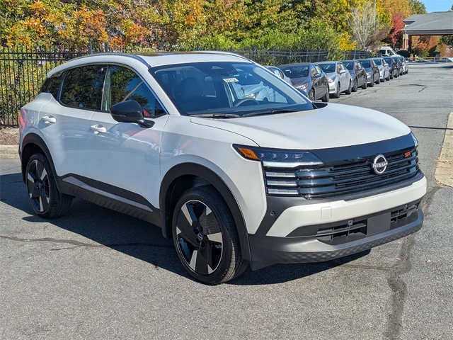 Nuevos NISSAN KICKS à Kennesaw, chez Town Center Nissan