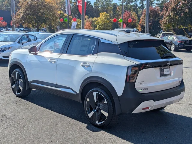 Nuevos NISSAN KICKS à Kennesaw, chez Town Center Nissan