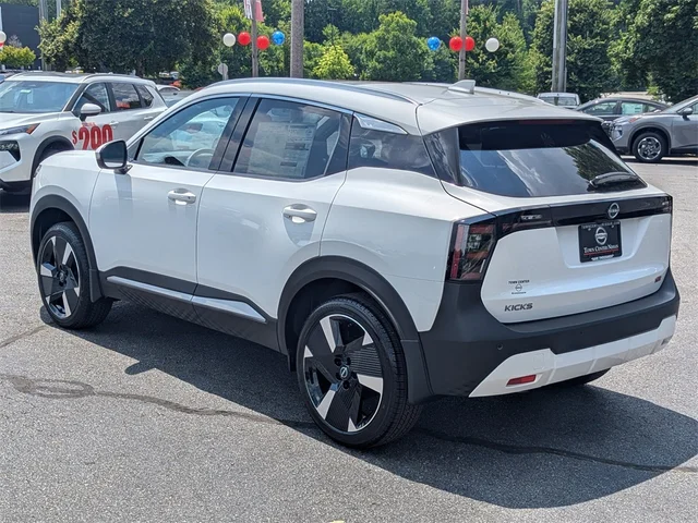Nuevos NISSAN KICKS à Kennesaw, chez Town Center Nissan