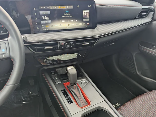 SEMINUEVOS NISSAN Kicks at Kennesaw, in Town Center Nissan