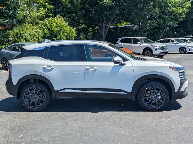 Nuevos NISSAN KICKS à Kennesaw, chez Town Center Nissan