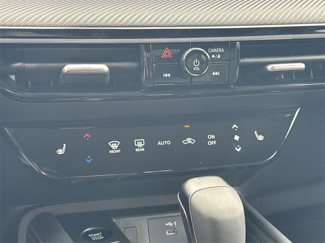 Nuevos NISSAN KICKS à Kennesaw, chez Town Center Nissan