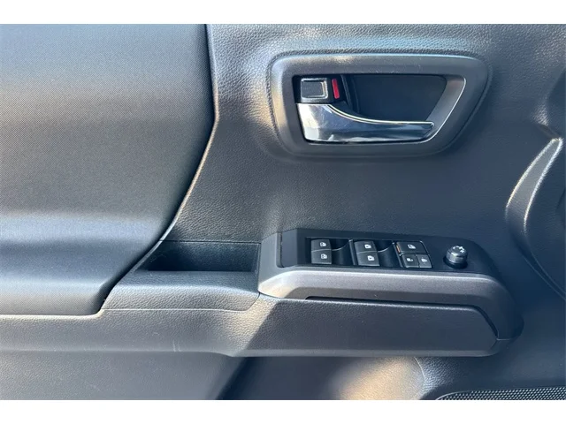SEMINUEVOS TOYOTA Tacoma at ELK GROVE in Elk Grove Buick GMC
