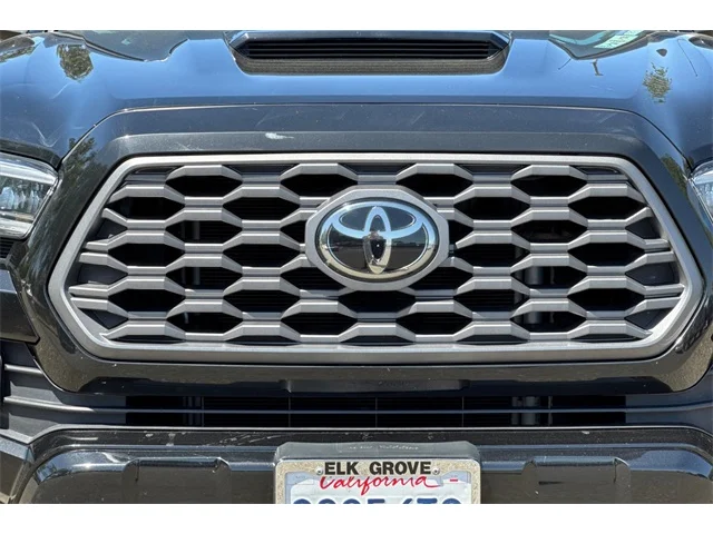 SEMINUEVOS TOYOTA Tacoma at ELK GROVE in Elk Grove Buick GMC