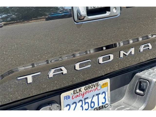SEMINUEVOS TOYOTA Tacoma at ELK GROVE in Elk Grove Buick GMC