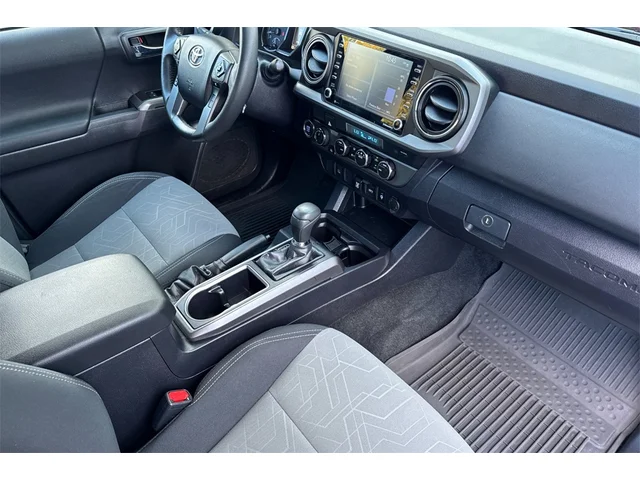 Used TOYOTA Tacoma at San Francisco in izmo Kia