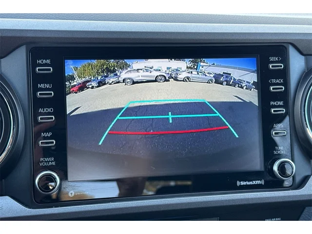 Used TOYOTA Tacoma at San Francisco in izmo Kia