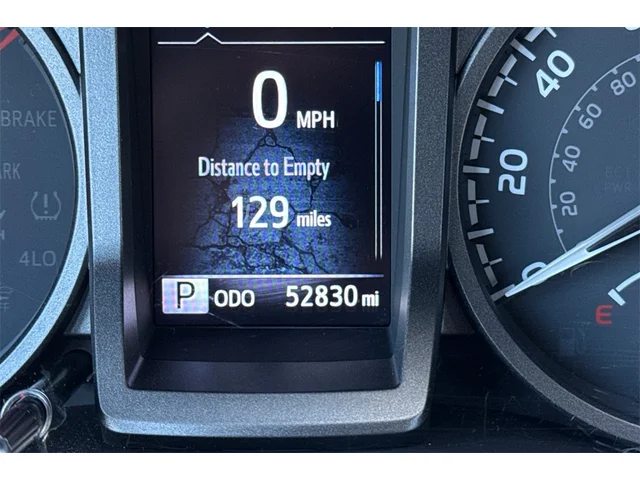 Used TOYOTA Tacoma at San Francisco in izmo Kia