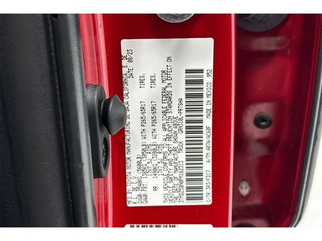 Used TOYOTA Tacoma at San Francisco in izmo Kia