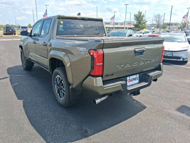 Nuevos TOYOTA TACOMA à Estados chez autogozo