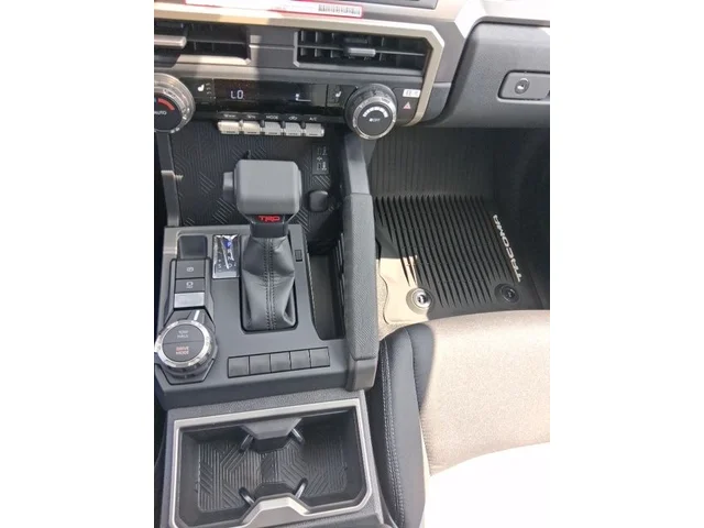 Nuevos TOYOTA TACOMA à Estados chez autogozo