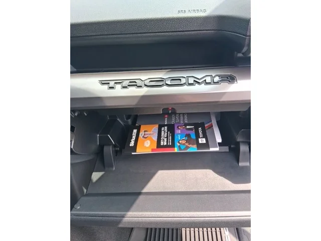 Nuevos TOYOTA TACOMA à Estados chez autogozo