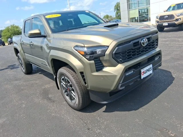 Nuevos TOYOTA TACOMA à Estados chez autogozo