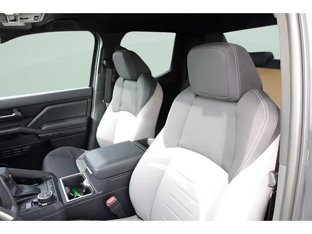 Nuevos TOYOTA TACOMA HYBRID à Estados chez autogozo