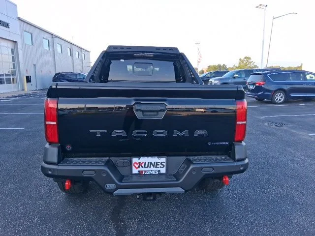 Nuevos TOYOTA TACOMA HYBRID à Estados chez autogozo