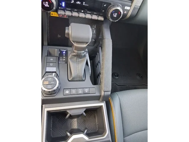 Nuevos TOYOTA TACOMA HYBRID à Estados chez autogozo
