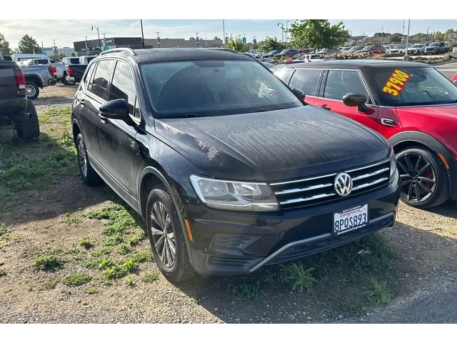 SEMINUEVOS VOLKSWAGEN Tiguan at ELK GROVE in Elk Grove Buick GMC