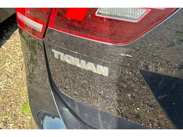 SEMINUEVOS VOLKSWAGEN Tiguan at ELK GROVE in Elk Grove Buick GMC