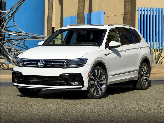 SEMINUEVOS VOLKSWAGEN Tiguan a Estados en autogozo
