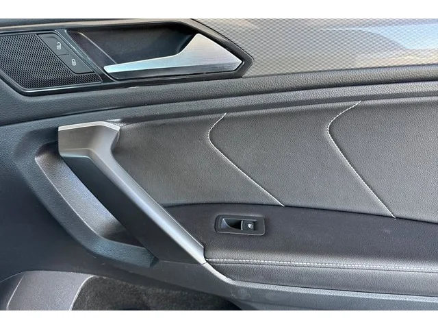 SEMINUEVOS VOLKSWAGEN Tiguan at ELK GROVE in Elk Grove Buick GMC