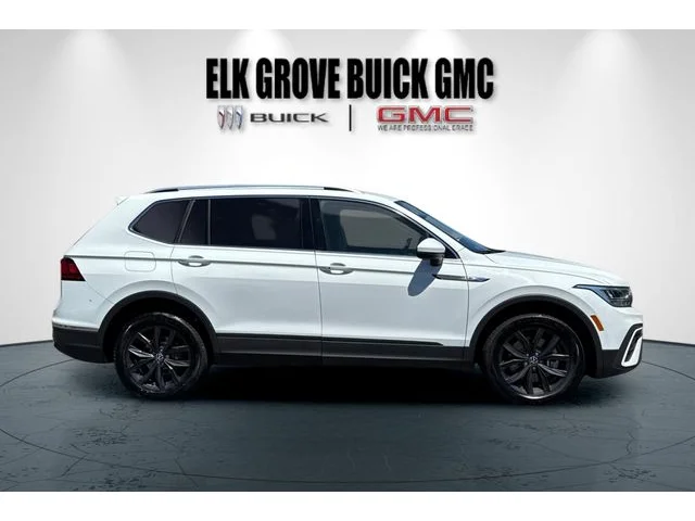 SEMINUEVOS VOLKSWAGEN Tiguan at ELK GROVE in Elk Grove Buick GMC