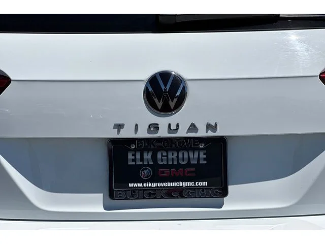 SEMINUEVOS VOLKSWAGEN Tiguan at ELK GROVE in Elk Grove Buick GMC
