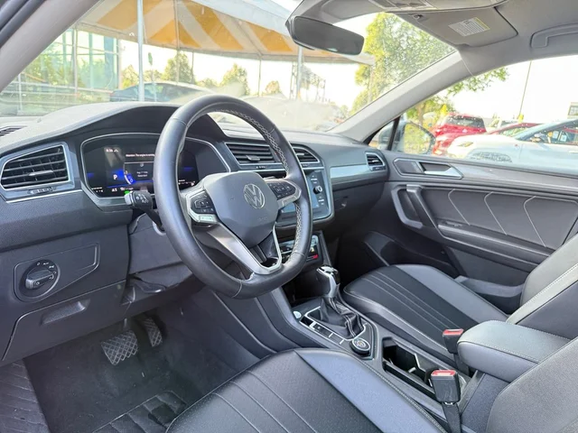 SEMINUEVOS VOLKSWAGEN Tiguan a Estados en autogozo