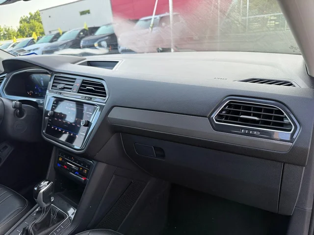SEMINUEVOS VOLKSWAGEN Tiguan a Estados en autogozo