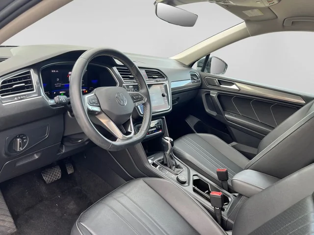 SEMINUEVOS VOLKSWAGEN Tiguan a Estados en autogozo