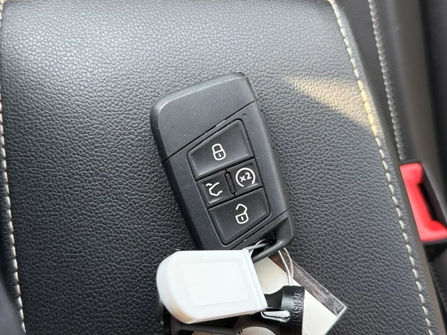SEMINUEVOS VOLKSWAGEN Tiguan a Estados en autogozo