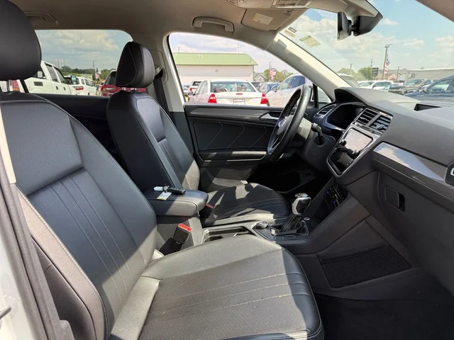 SEMINUEVOS VOLKSWAGEN Tiguan a Estados en autogozo