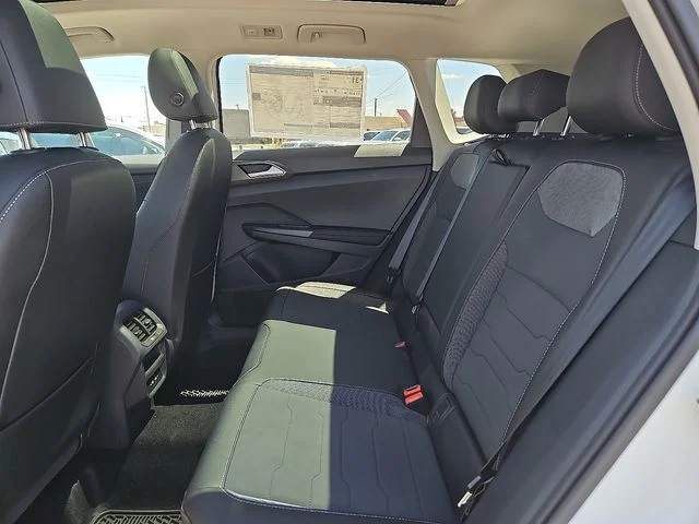 Nuevos VOLKSWAGEN TAOS à Estados chez autogozo