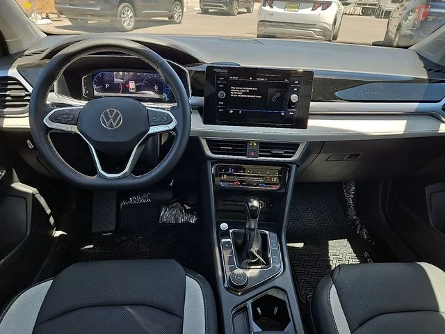 Nuevos VOLKSWAGEN TAOS à Estados chez autogozo