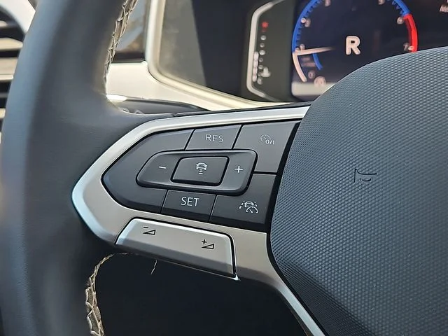 Nuevos VOLKSWAGEN TAOS à Estados chez autogozo
