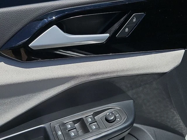 Nuevos VOLKSWAGEN TAOS à Estados chez autogozo